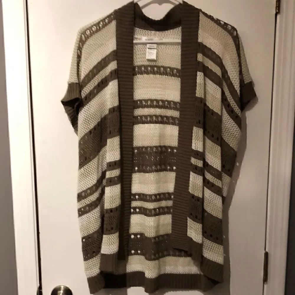 Beige and brown cardigan 